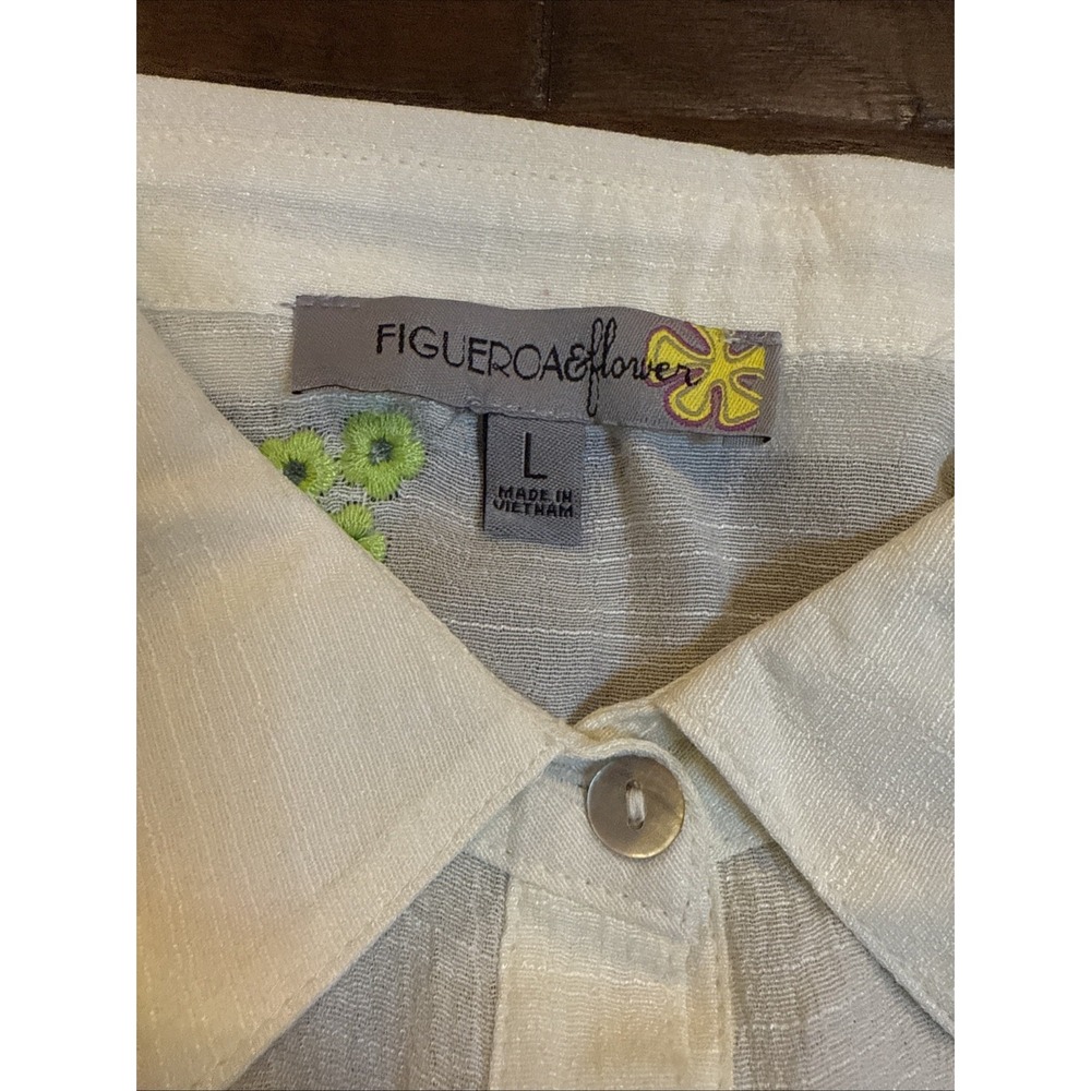 Figueroa & Flower White Floral Embroidered Tiered Peplum Button Down Top - Picture 3 of 8